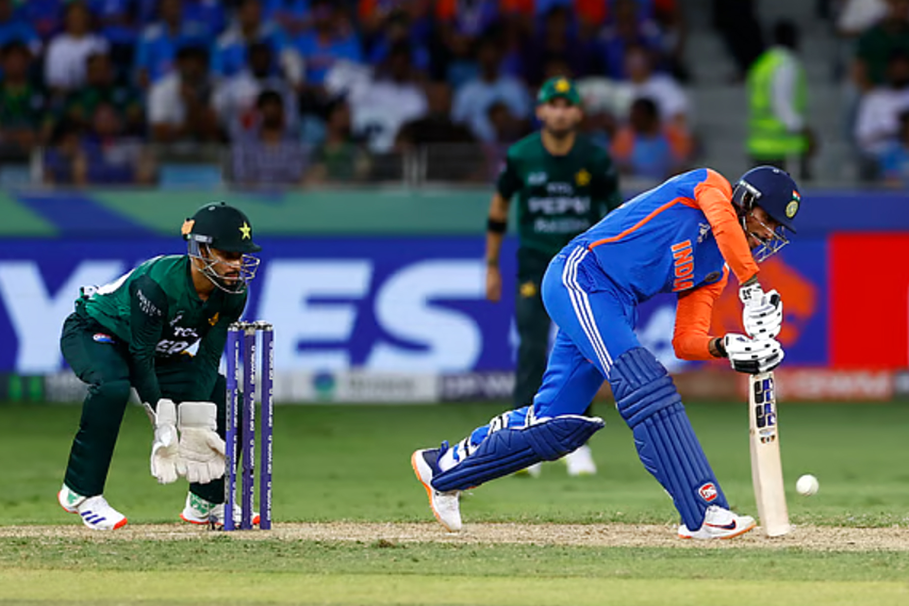 ভারতের কাছে পাকিস্তানের অসহায় আত্মসমর্পণ