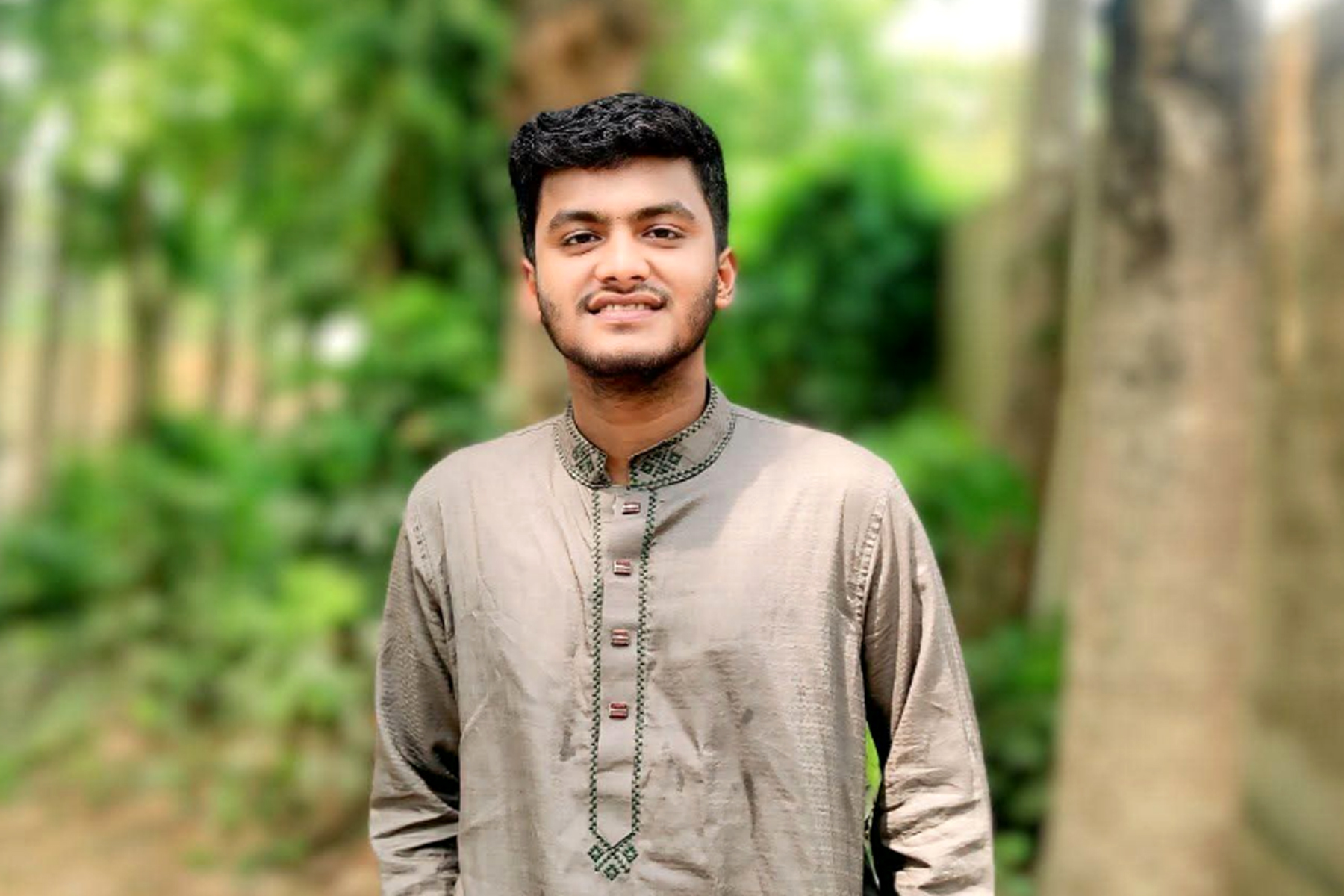 দালালের খপ্পরে পড়ে লাশ হলেন রায়হান, লাশ পুঁতে ফেলার অভিযোগ স্বজনদের