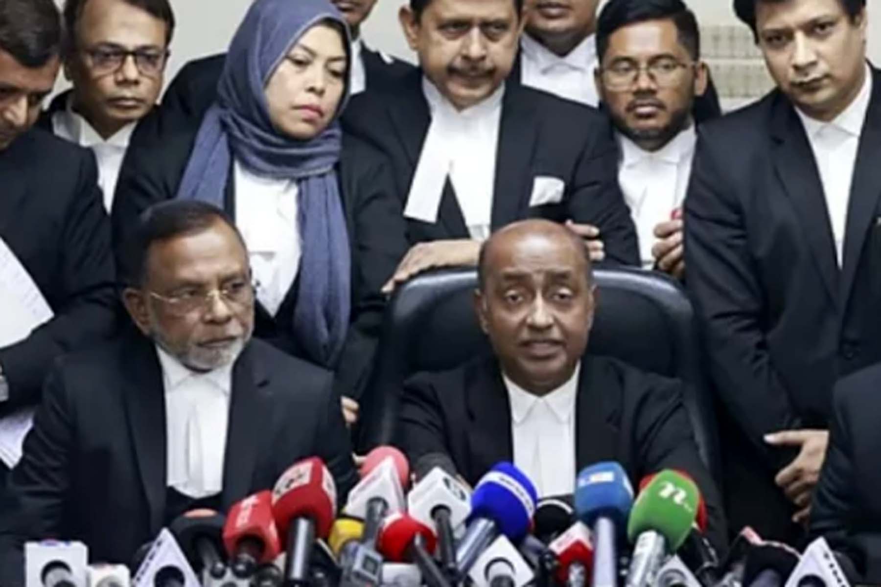 সে যুগে গণতন্ত্রের কবর রচিত হয়েছিল