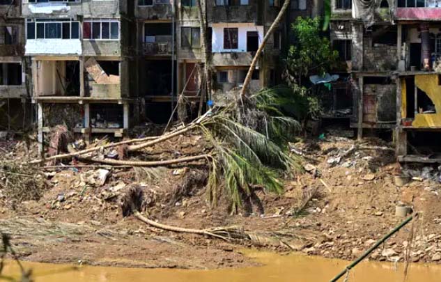 পর্যটনের শীর্ষ মৌসুমেই ভয়াবহ বন্যা, নতুন ধাক্কায় শ্রীলঙ্কার অর্থনীতি
