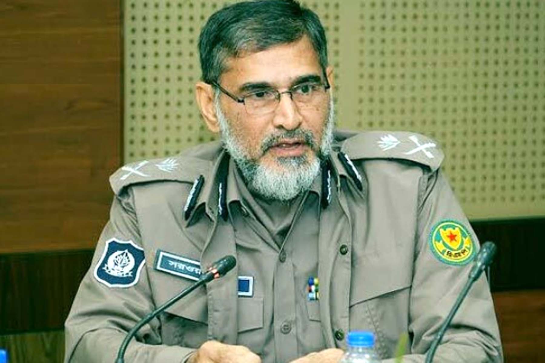 বুদ্ধিজীবী দিবস ও বিজয় দিবস ঘিরে সর্বোচ্চ সতর্কতার নির্দেশ পুলিশের