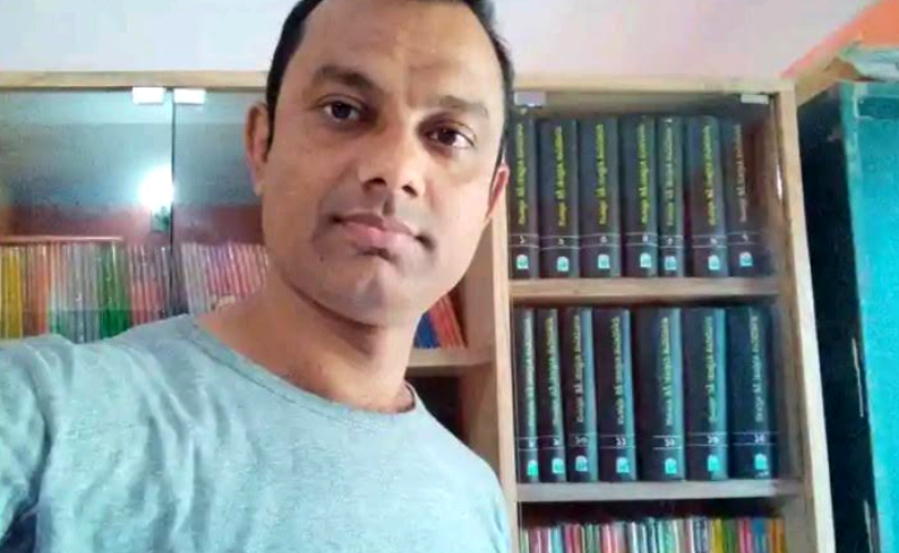 বিরলে শিক্ষকের বিরুদ্ধে ছাত্রীকে যৌন পীড়নের অভিযোগ