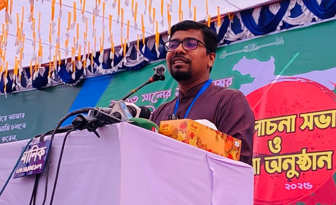 হাদিকে গুপ্ত বাহিনী নিষিদ্ধ বাহিনী হামলা করেছে