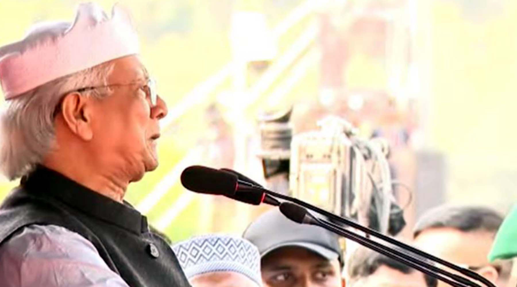 সব বাংলাদেশির বুকে বেঁচে থাকবেন হাদি: প্রধান উপদেষ্টা ড. ইউনূস