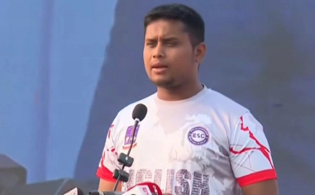 ব্যালটের মাধ্যমে পরিবর্তন চাই, বুলেটের পথে কেউ গেলে প্রতিরোধ হবে: হাসনাত আবদুল্লাহ