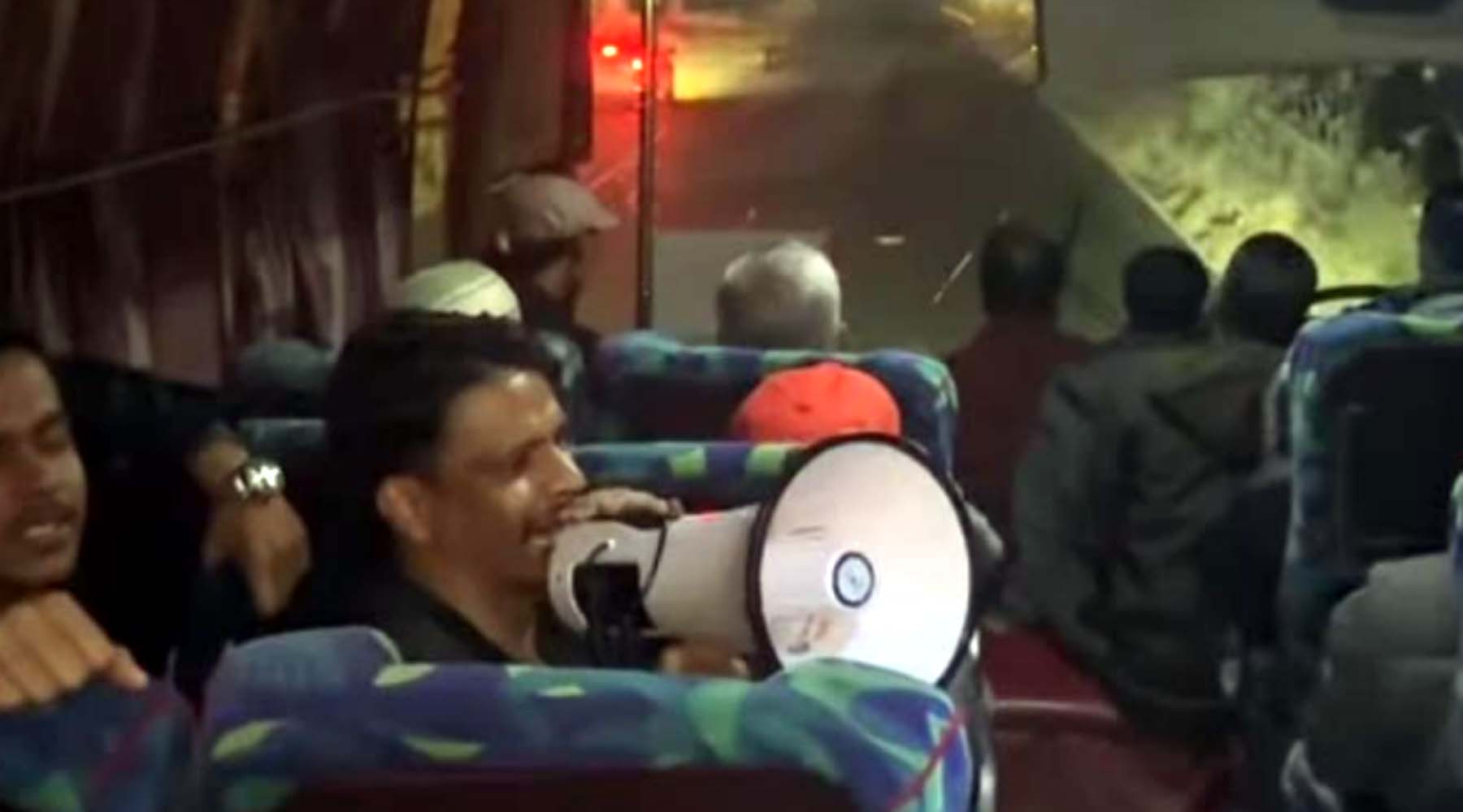 তারেক রহমানের সংবর্ধনায় আসার পথে দুর্ঘটনায় আহত ৩২