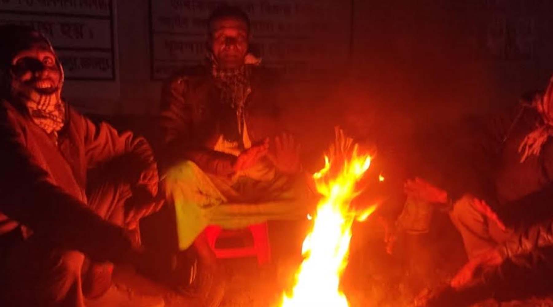 জামালপুরে শীতে জনজীবন বিপর্যস্থ; চরম ভোগান্তিতে নিন্মআয়ের মানুষ