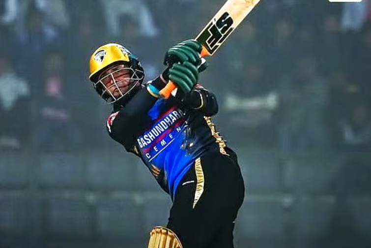 গত ম্যাচের খলনায়ক মাহমুদউল্লাহ আজকের জয়ের নায়ক