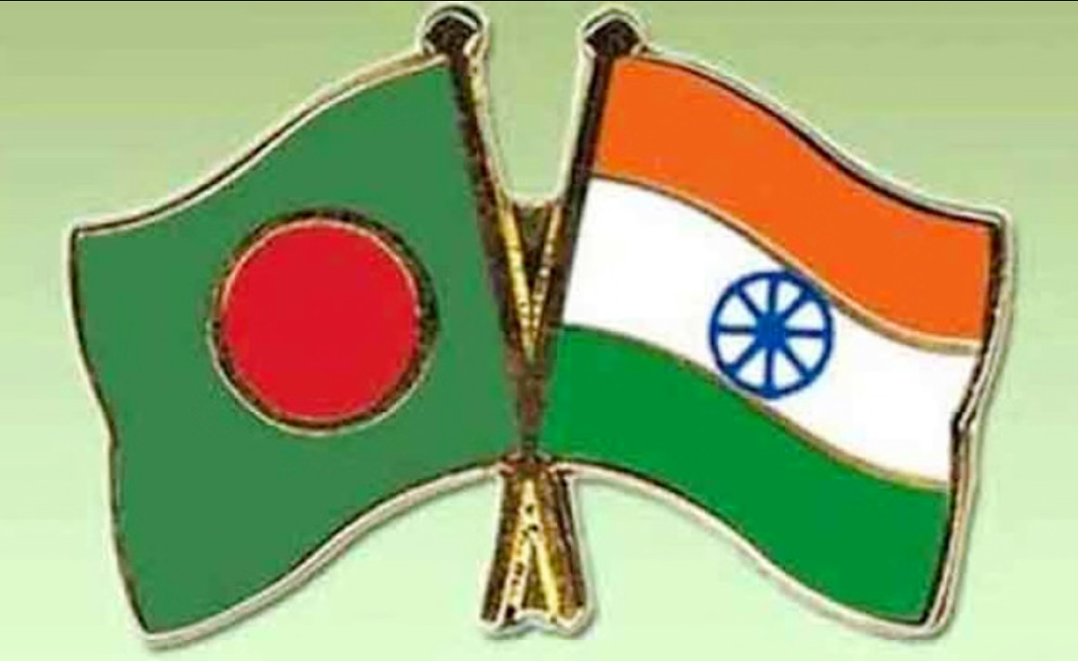 নিরাপত্তা শঙ্কায় বাংলাদেশ থেকে কর্মকর্তাদের পরিবার ফিরিয়ে নিচ্ছে ভারত