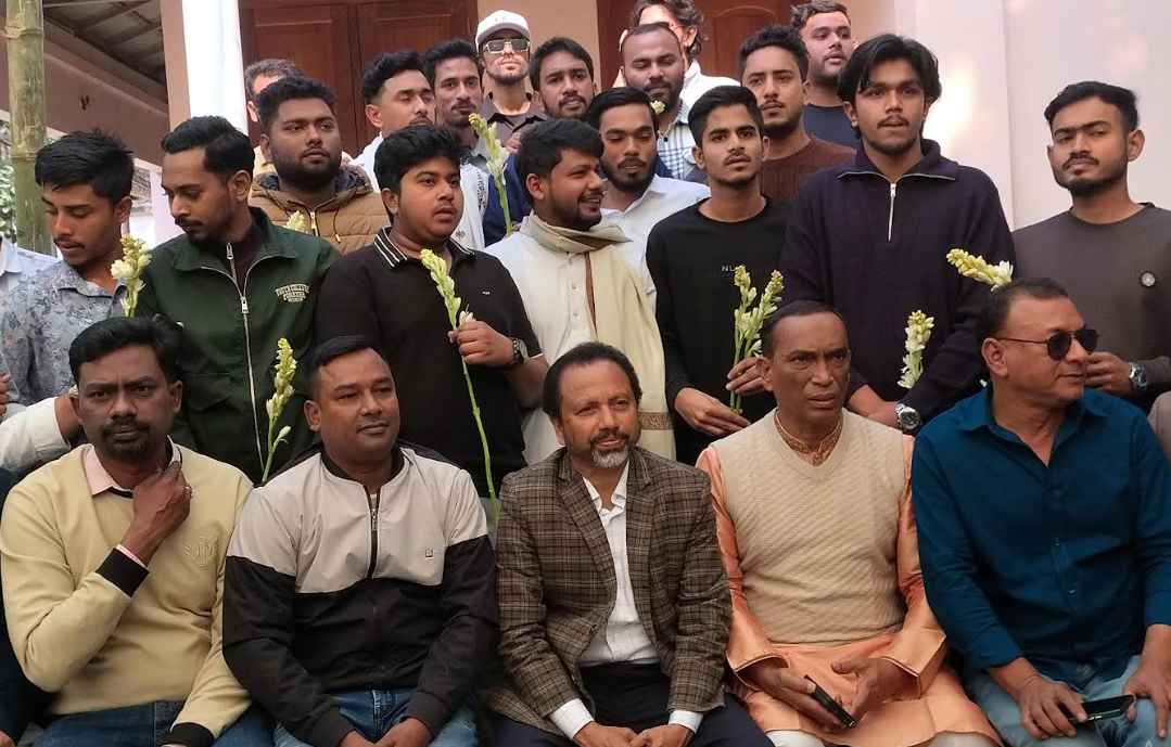 সিরাজগঞ্জে বৈষম্যবিরোধী ছাত্র আন্দোলনের শতাধিক শিক্ষার্থীর বিএনপিতে যোগদান