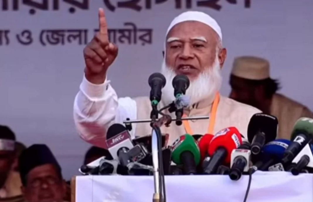 ‘যারা নিজেরাই গুপ্ত হয়ে ছিলেন, তারাই আজ মজলুমদের নিয়ে এসব বলছেন’; জামায়াতের আমির