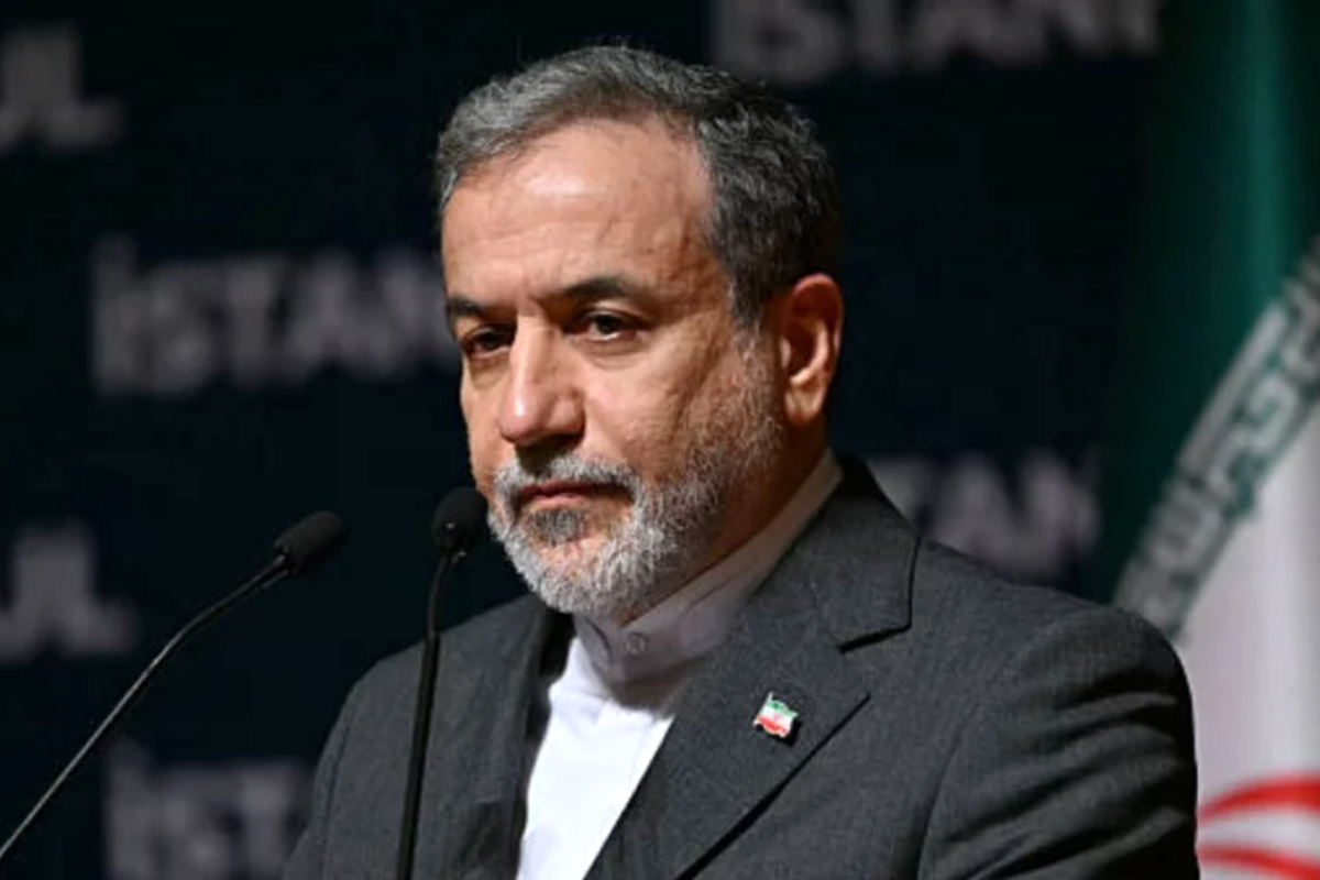 বুশেহর পারমাণবিক কেন্দ্রে হামলা: তেজস্ক্রিয়তার ঝুঁকিতে পুরো উপসাগরীয় অঞ্চল