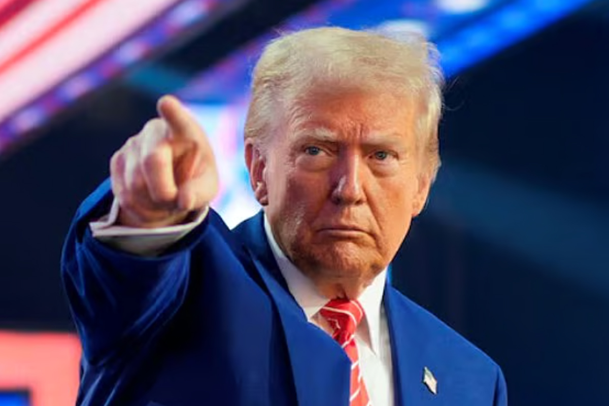 ইসলামাবাদে আলোচনা ব্যর্থ হলে ইরানে হামলার হুমকি ট্রাম্পের