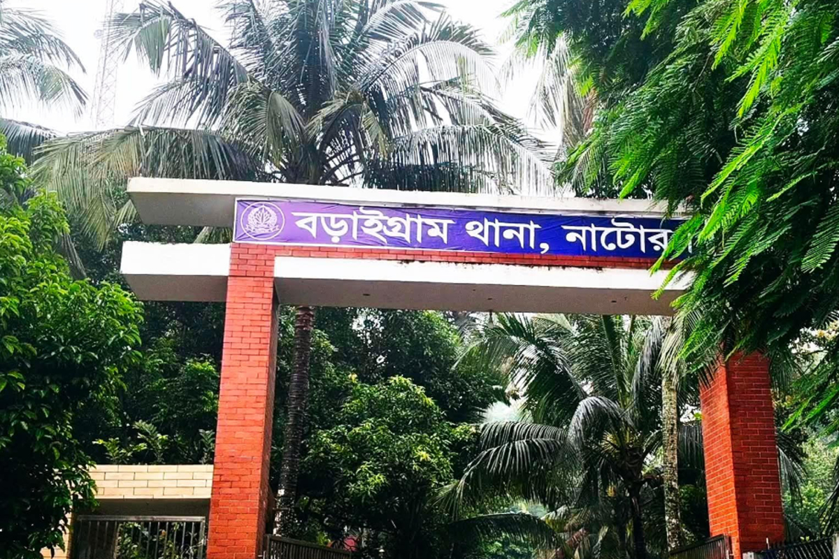 বড়াইগ্রামে গান শিখতে গিয়ে ছাত্রী ধর্ষণের শিকার, গ্রেপ্তার ১