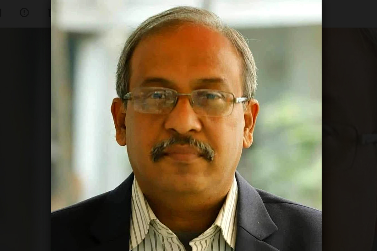 প্রধান তথ্য কর্মকর্তা হলেন সাংবাদিক সৈয়দ আবদাল আহমদ