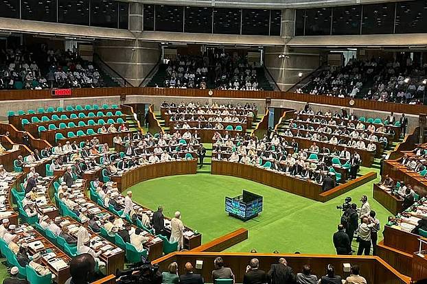 সংসদে দুই বিল পাশের পর বিতর্ক শুরু