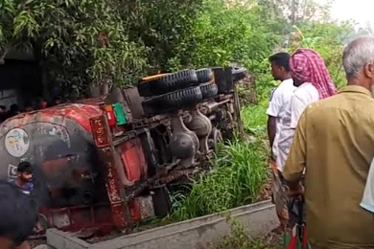 সলঙ্গায় ট্যাংকলরির চাপায় পথচারী নারীর মর্মান্তিক মৃত্যু