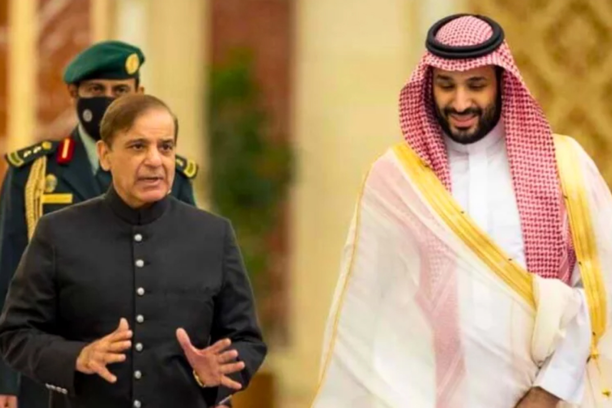 ট্রাম্পের চাপ উড়িয়ে অনড় রিয়াদ-ইসলামাবাদ: ফিলিস্তিন রাষ্ট্র ছাড়া ইসরায়েলকে স্বীকৃতি নয়