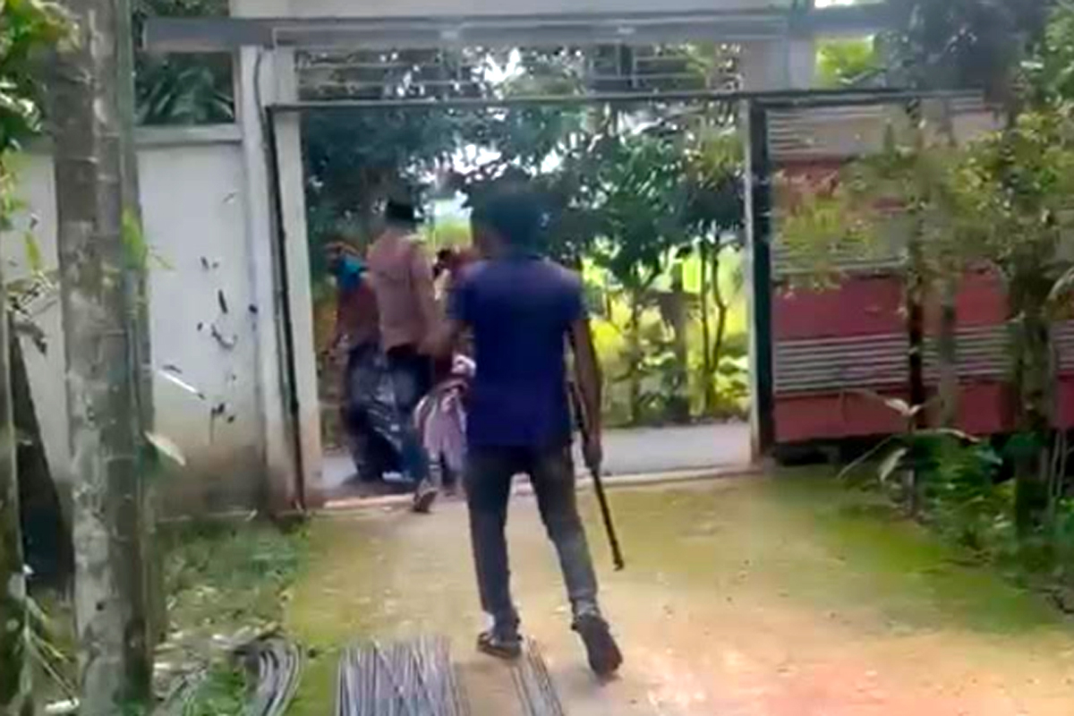 বেগমগঞ্জে বিএনপি পরিচয়ে প্রবাসী পরিবারের ওপর হামলা