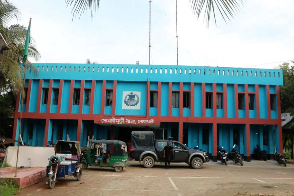 সোনাইমুড়ীতে রাস্তা পার হতে গিয়ে বাস চাপায় পিষ্ট শিশু