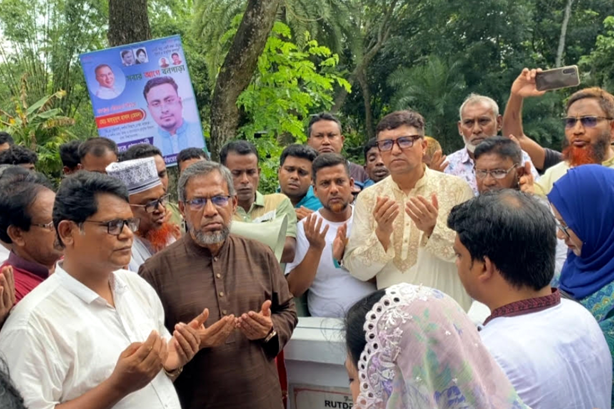 বনপাড়া পৌরসভায় সাড়ে ৮ কোটি টাকার মেগা উন্নয়নযজ্ঞ
