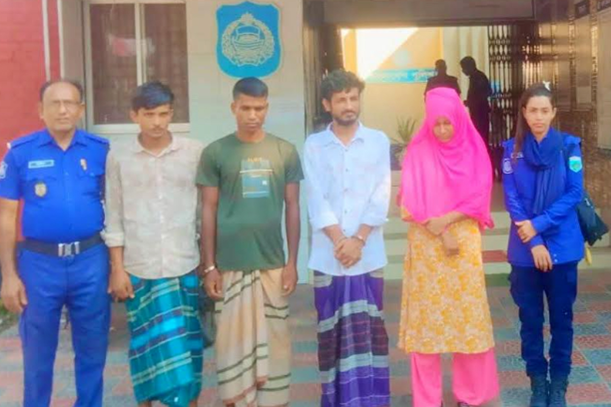 মাদকবিরোধী সাঁড়াশি অভিযানে নারীসহ ৪ জন গ্রেপ্তার