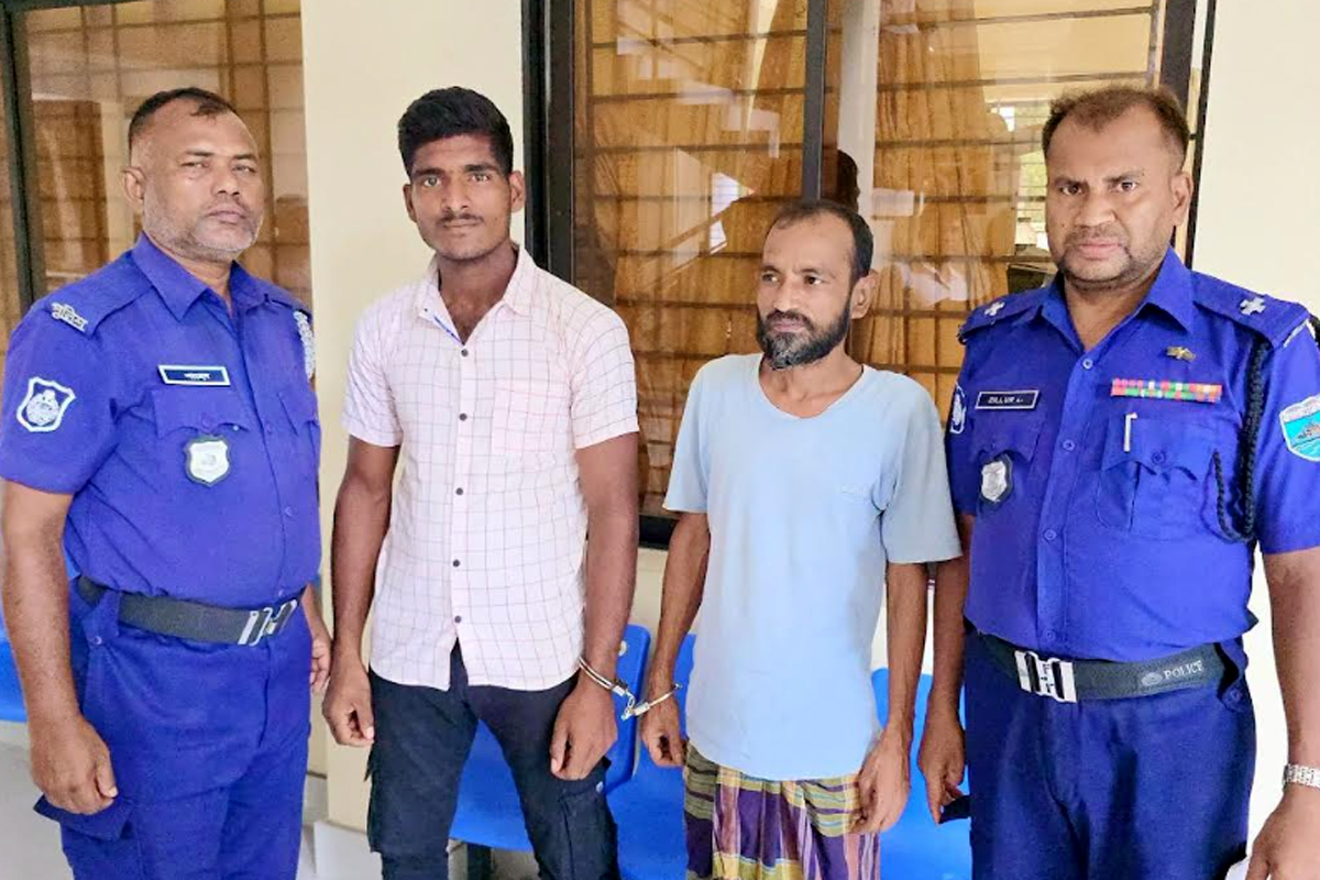 ছেলেকে পুলিশে দিলেন মা