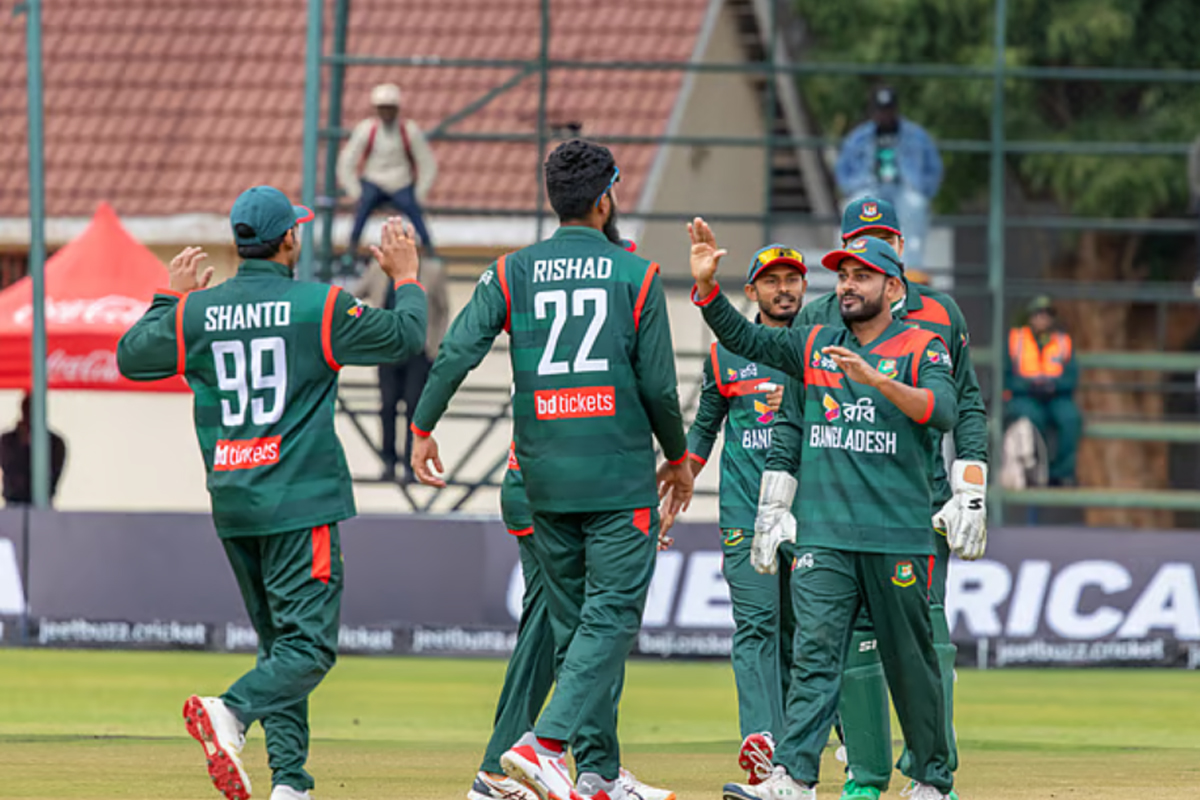 নাহিদ রানার রেকর্ড বোলিংয়ের দিনেও বাংলাদেশের লজ্জাজনক হার