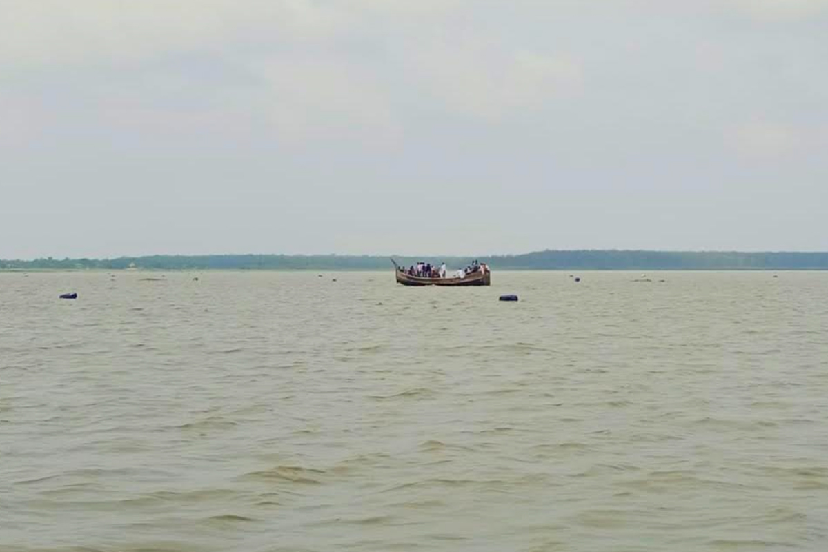 নিঝুমদ্বীপে ট্র্যাজেডি: মেঘনায় মাছ ধরতে গিয়ে প্রাণ হারালেন প্রবীণ জেলে