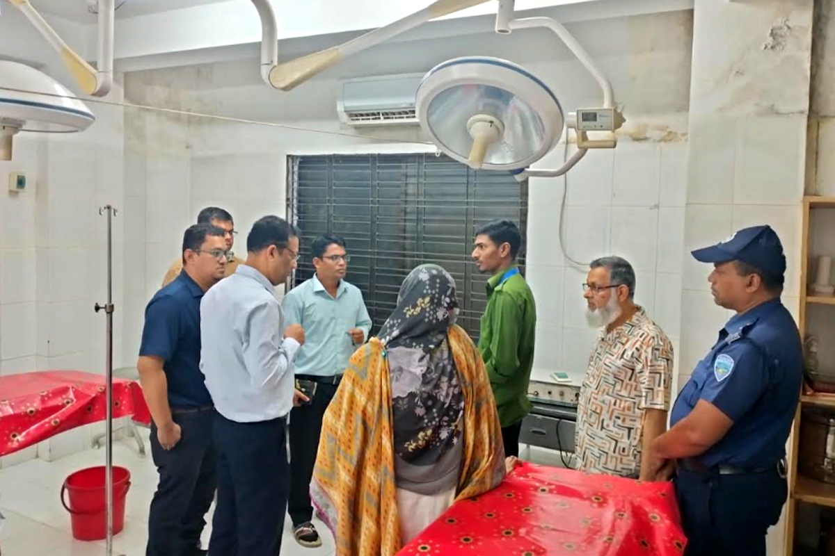 নোয়াখালীতে দুই হাসপাতালের কার্যক্রম বন্ধ, জরিমনা