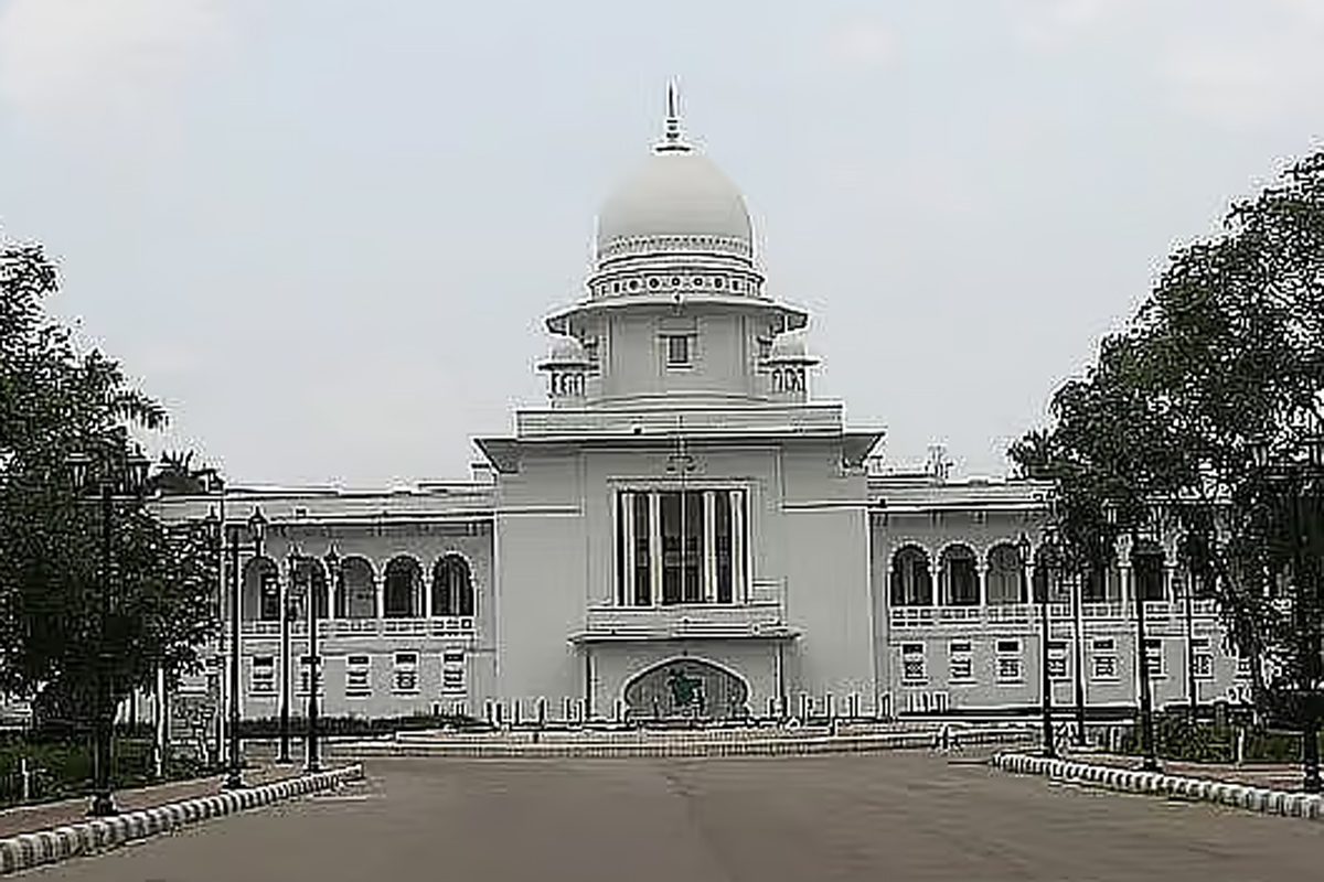 সংবিধানে ফিরল তত্ত্বাবধায়ক সরকার ও গণভোট