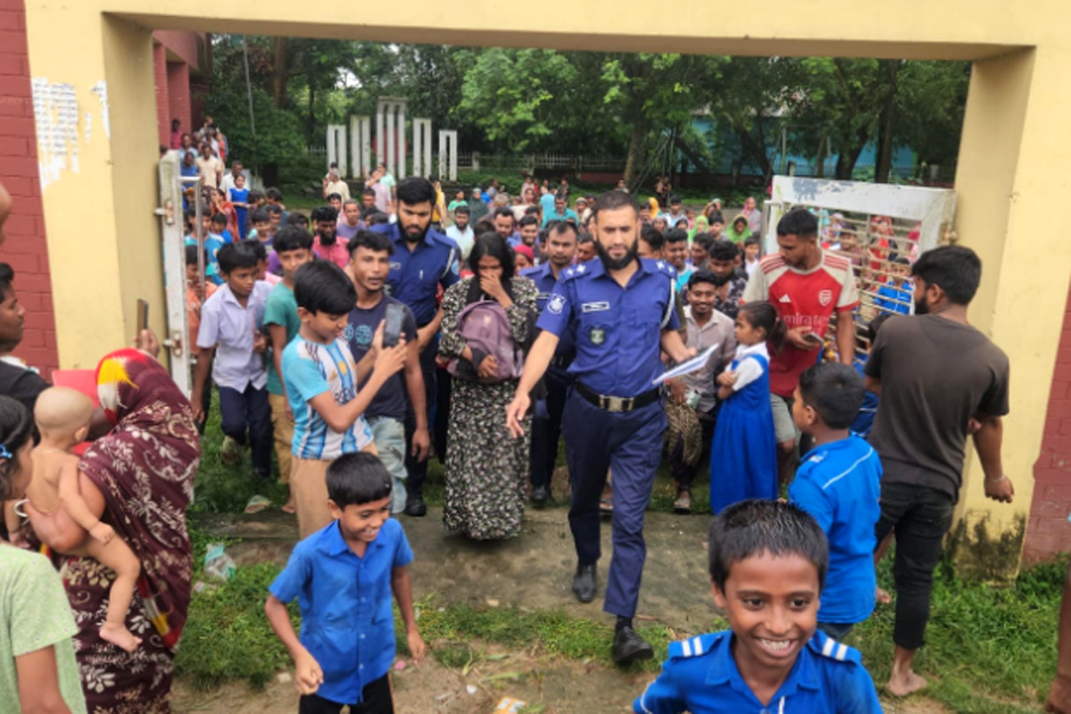 নাসিরনগরে স্কুল থেকে শিশু শিক্ষার্থীকে অপহরণের চেষ্টা
