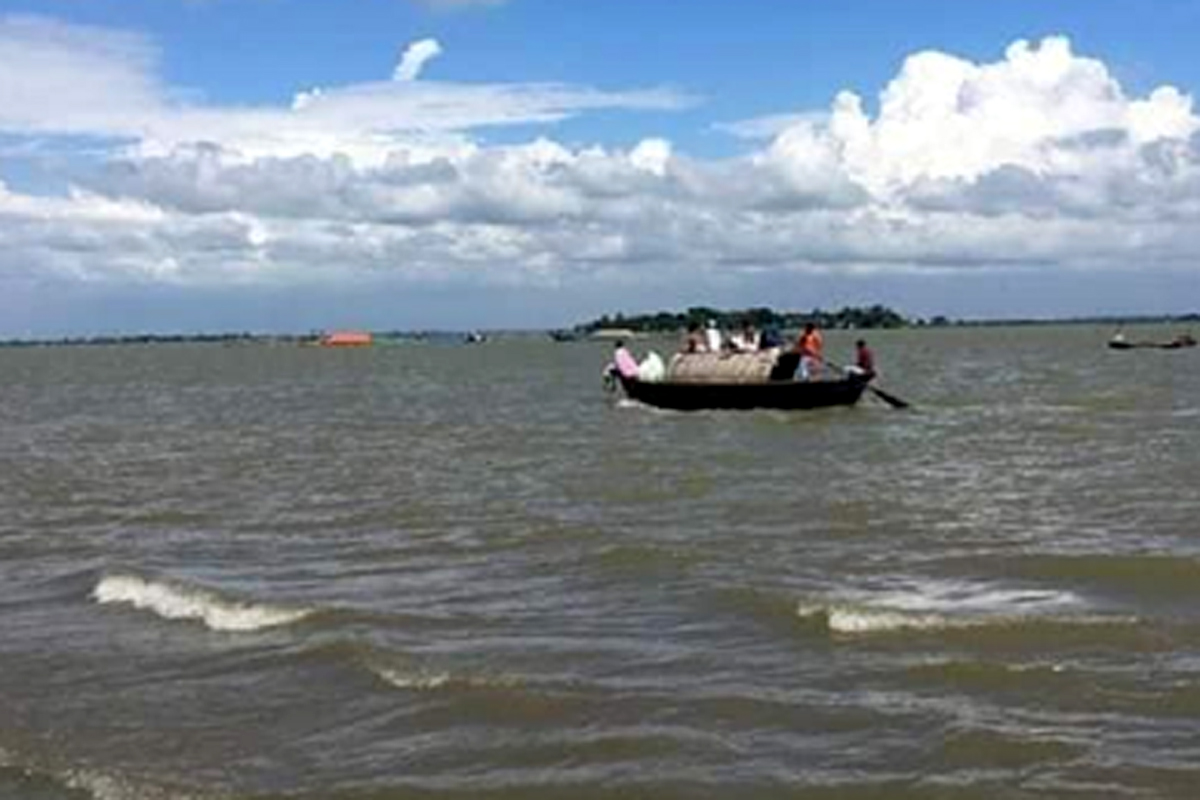 ব্রহ্মপুত্রের স্রোতে নিখোঁজ বৃদ্ধ, ২০ ঘণ্টা পরও মেলেনি সন্ধান