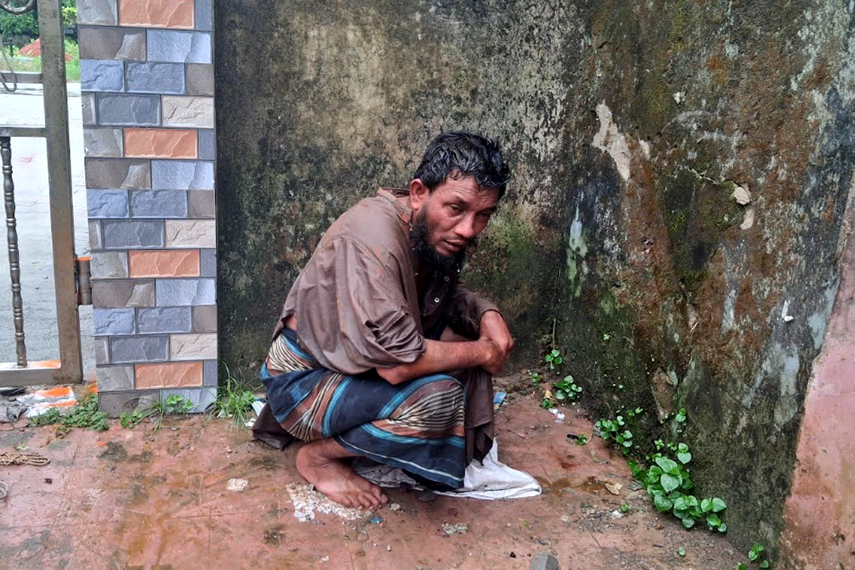 শ্লীলতাহানির অভিযোগে অটোরিকশাচালককে গণধোলাই