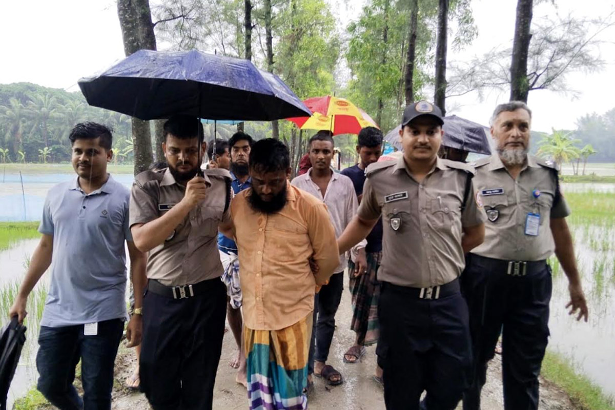 জামিনে ফিরেই ফের ইয়াবা ব্যবসায়