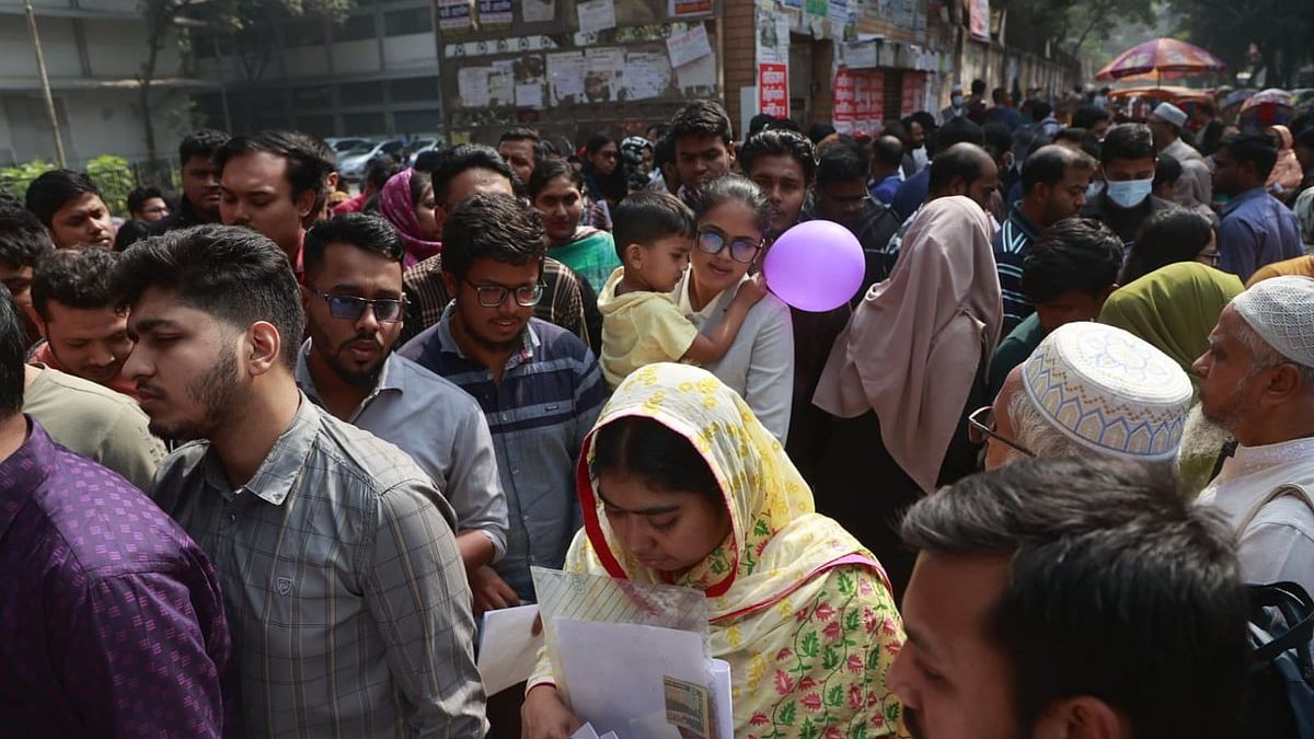৪৫তম বিসিএসের চূড়ান্ত গেজেট প্রকাশ, সুপারিশ পেলেন ১৭০২ জন