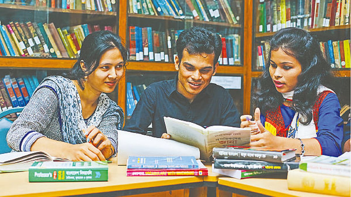 ৪৫তম বিসিএসের নিয়োগ প্রক্রিয়া শেষ প্রায় চার বছরে: জবাবদিহির দাবি