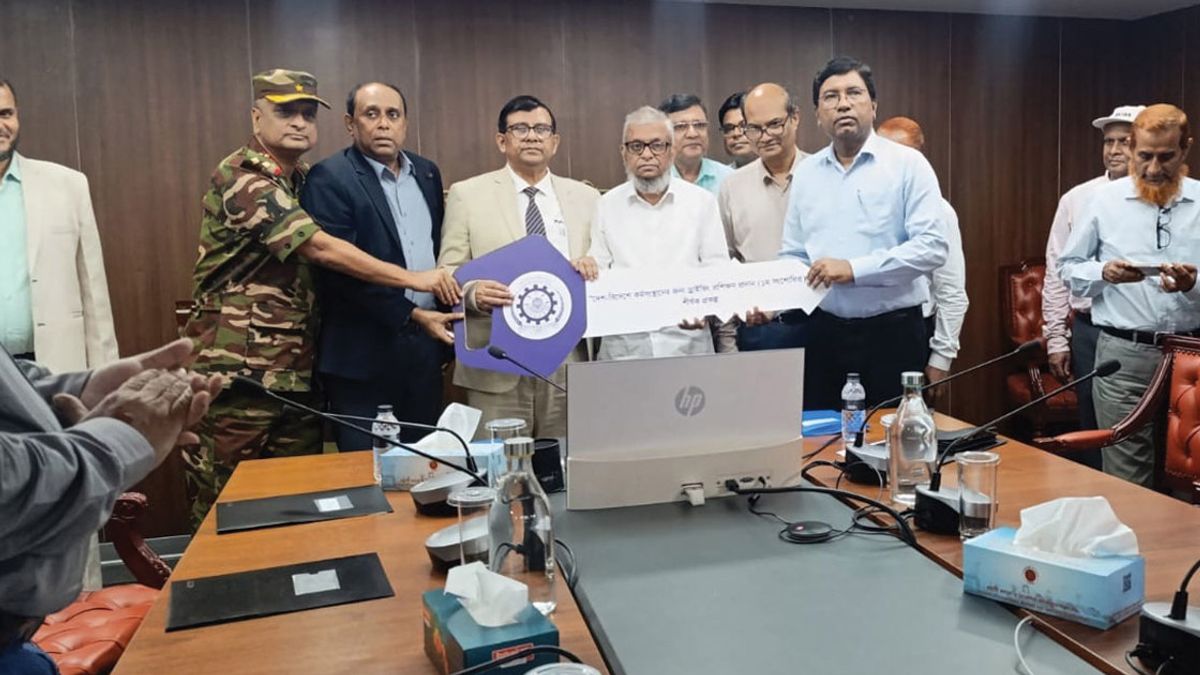 বিদেশে কর্মসংস্থানের জন্য চালকদের দক্ষ করে তুলতে হবে: প্রবাসীকল্যাণমন্ত্রী