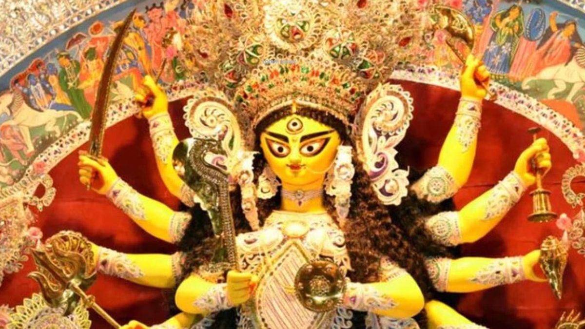 শারদীয় দুর্গাপূজা শুরু, ৩৩ হাজার ৮৫১ মণ্ডপে পূজা
