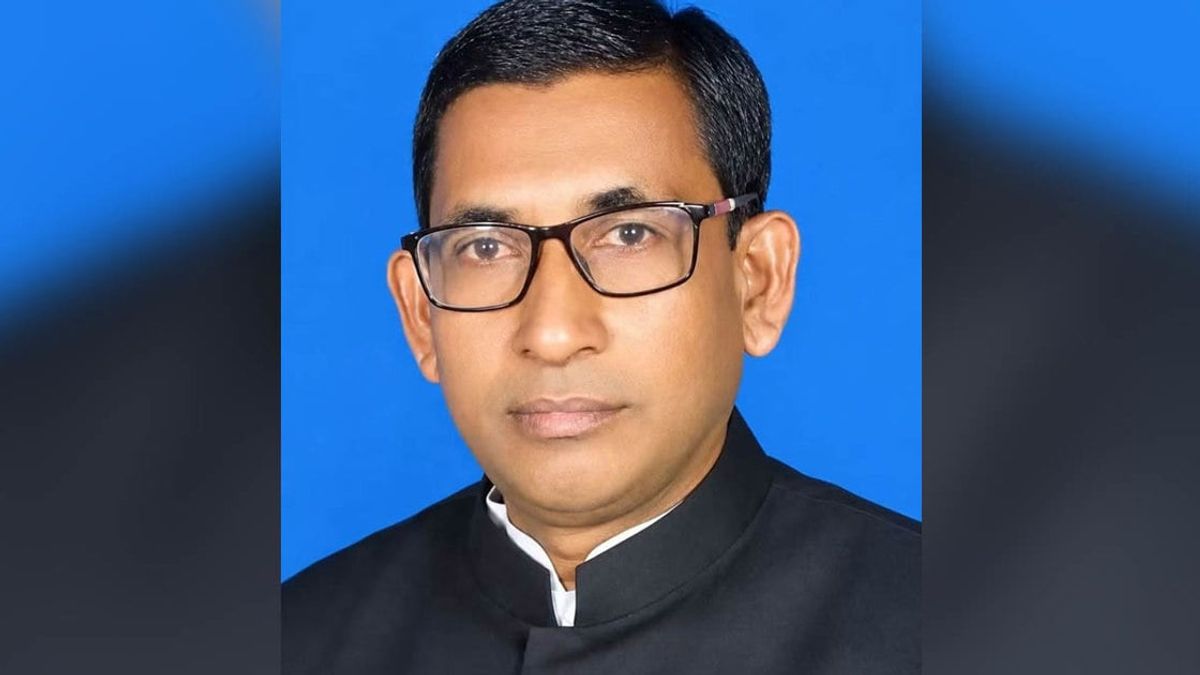 চেক ডিজঅনার মামলায় কার্যক্রম নিষিদ্ধ আ.লীগ নেতা গ্রেপ্তার
