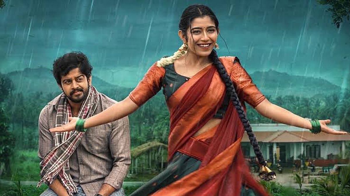 বিয়ের নিমন্ত্রণপত্রের আদলে প্রচারণা, বাসে কার্ড বিলিয়ে সিনেমার সাফল্য