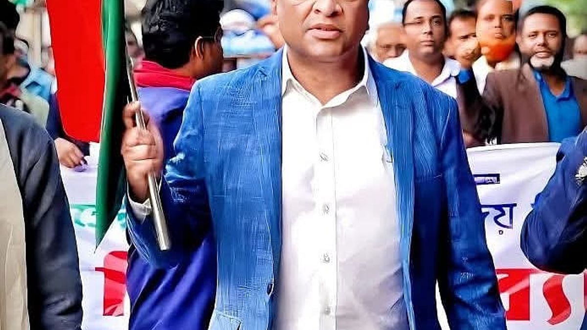 ফেসবুকে বিএনপি নেতার পোস্ট: ‘ল্যাপটপগুলি ভাগাভাগি করে নিজেদের মধ্যে খেয়ে ফেললেন’