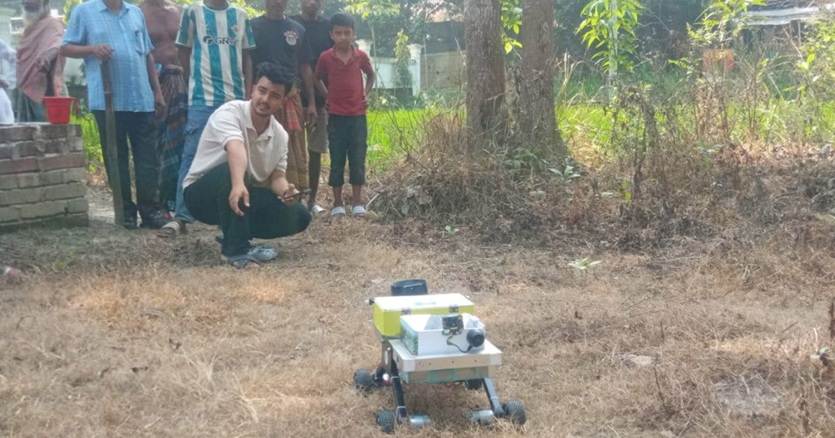 মানিকগঞ্জের হাসিবুরের রোবট বানিয়ে বিশ্ব জয়