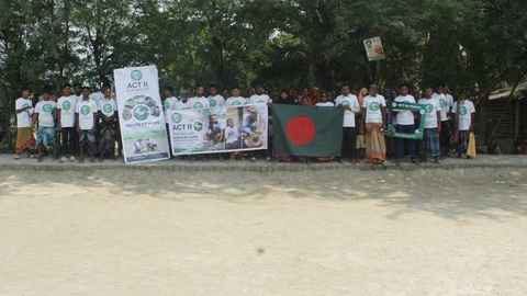 শ্যামনগরে সুন্দরবন উপকূলে ২১০টি ম্যানগ্রোভের চারা রোপণ, জলবায়ু সহনশীলতা বৃদ্ধিতে সচেতনতামূলক কর্মসূচি