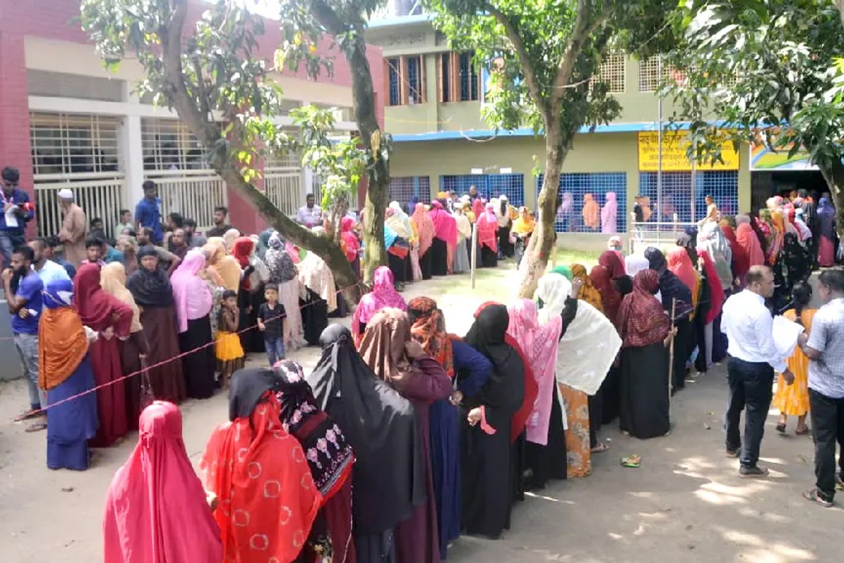 স্থানীয় সরকার নির্বাচন: ভোটে আবার ‘কার্যক্রম নিষিদ্ধ আ.লীগ আঁতাত’