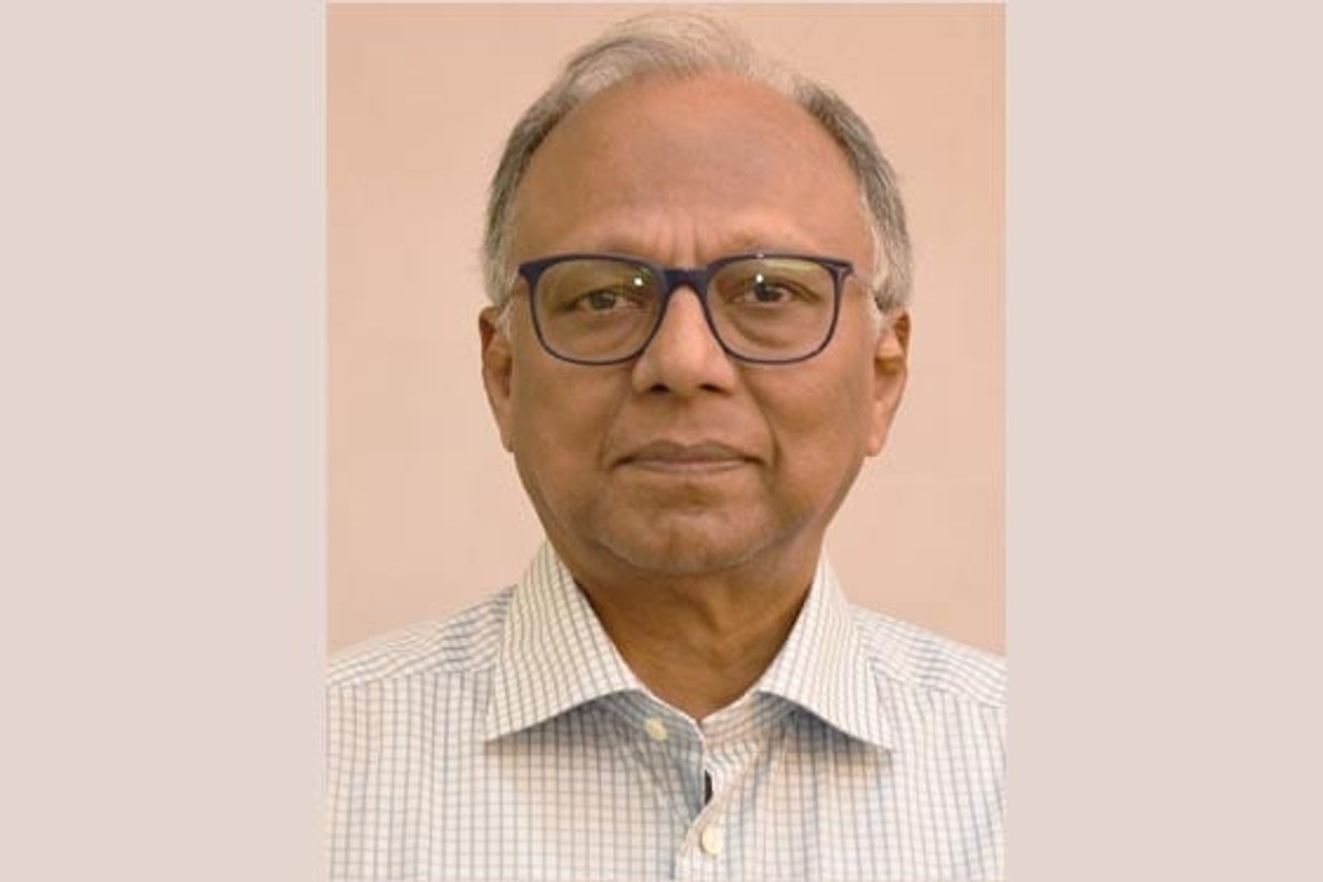 অর্থনীতির বিপদ ক্ষমতাসীনরা টের পেতে শুরু করেছেন