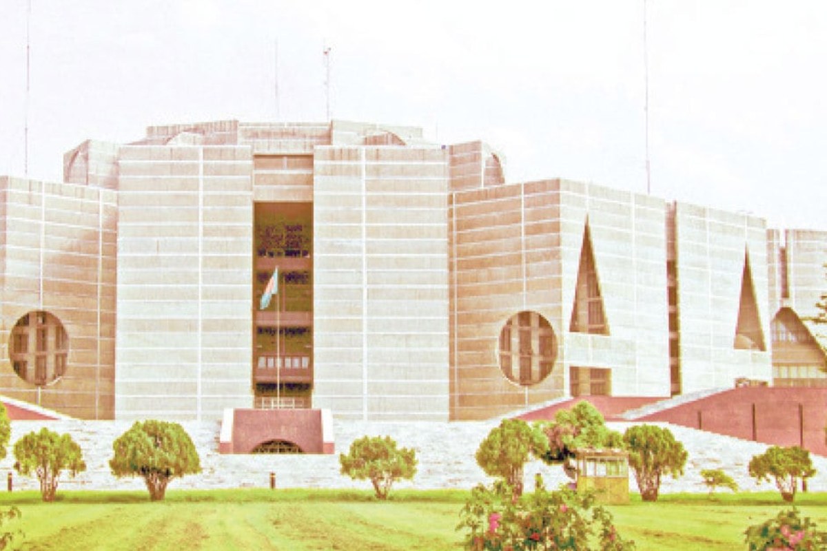 তত্ত্বাবধায়ক সরকার নিয়ে বিতর্ক কেন