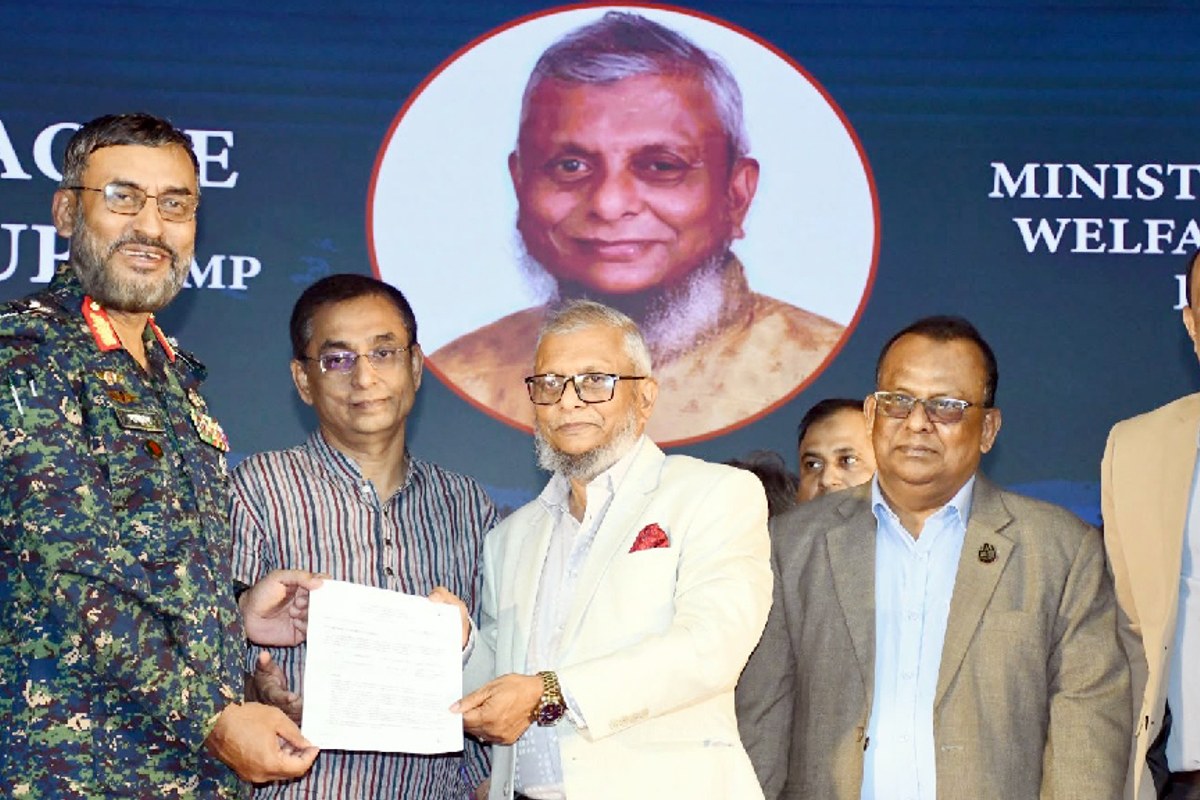 ৫ বছরে এক কোটি মানুষ বিদেশে পাঠানোর লক্ষ্য: প্রবাসীকল্যাণমন্ত্রী