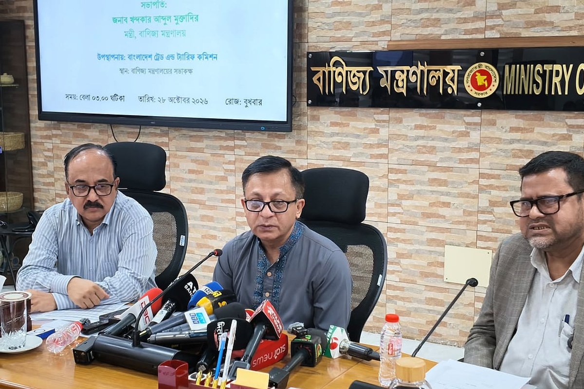 ভোজ্যতেলের দাম বৃদ্ধির আপাতত পরিকল্পনা নেই, জানালেন বাণিজ্যমন্ত্রী
