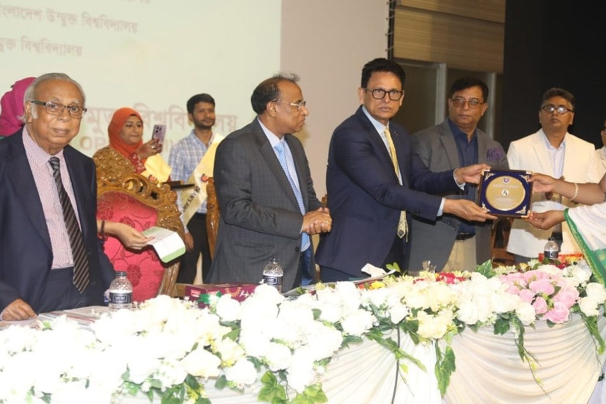 উচ্চশিক্ষায় স্যাটেলাইট টিভি চালুর পরিকল্পনা ইউজিসির